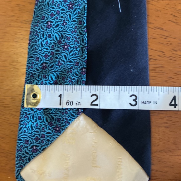 Pierre Balmain Vintage Handmade Tie 100% Silk Made in Italy GUC - Picture 4 of 6